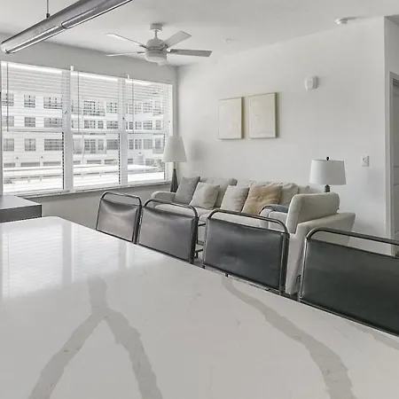 Landing At The Standard On The River - 1 Bedroom In Northside